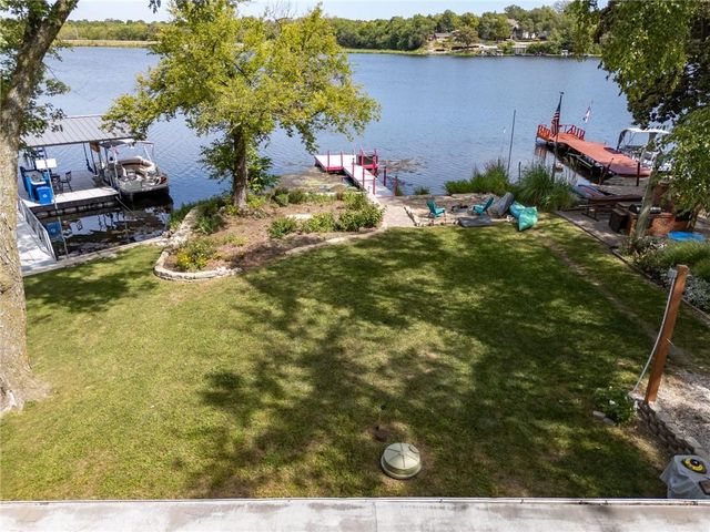 15339 Lake Road 2 Street, Gardner, KS 66030