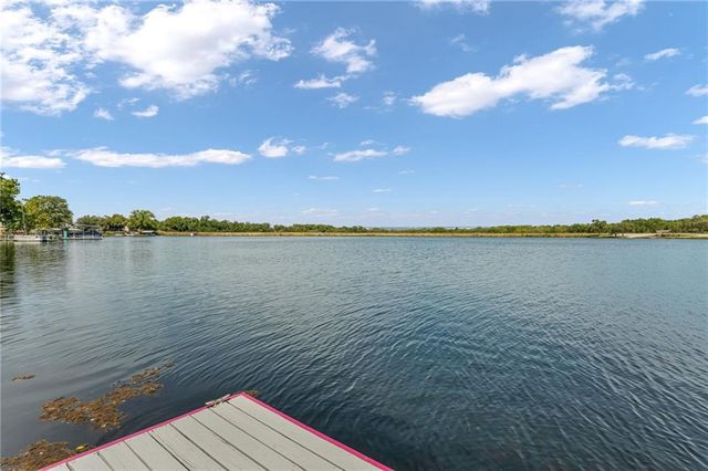 15339 Lake Road 2 Street, Gardner, KS 66030