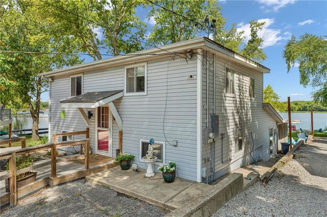 15339 Lake Road 2 Street, Gardner, KS 66030