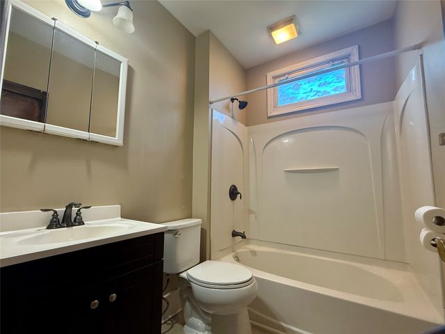 1328 PATTERSON Avenue, Erie, PA 16508