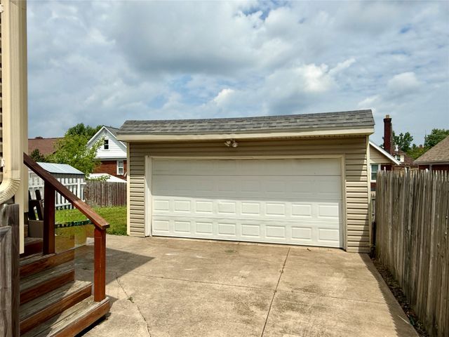 1328 PATTERSON Avenue, Erie, PA 16508