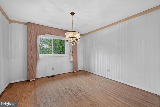 1 BUCKNELL DR, Cherry Hill, NJ 08034