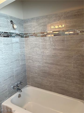 5116 Erwin Street, Maple Heights, OH 44137