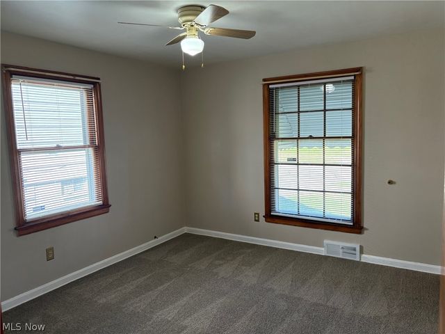 5116 Erwin Street, Maple Heights, OH 44137