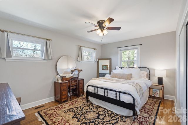 3318 Campbell Drive, Charlotte, NC 28205