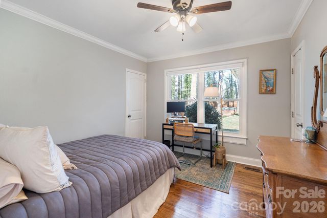 3318 Campbell Drive, Charlotte, NC 28205