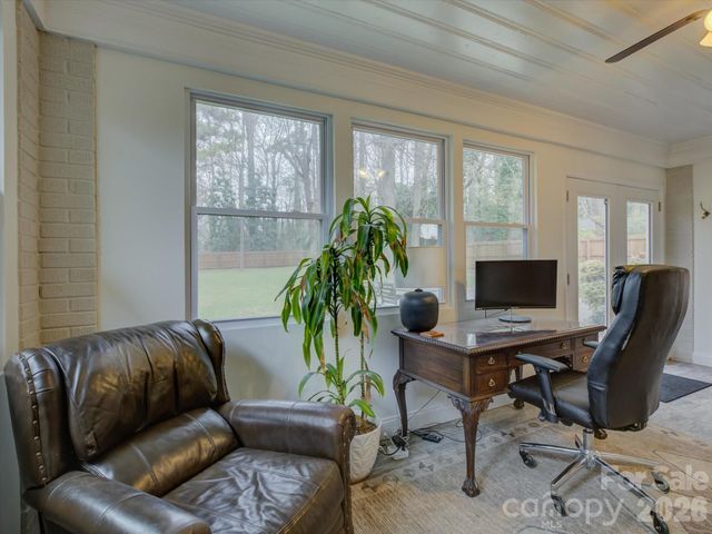 3318 Campbell Drive, Charlotte, NC 28205