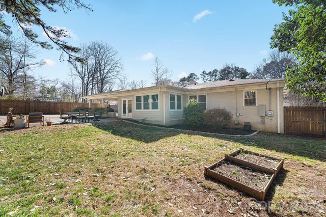 3318 Campbell Drive, Charlotte, NC 28205