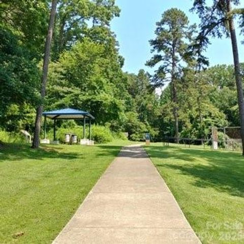 3318 Campbell Drive, Charlotte, NC 28205