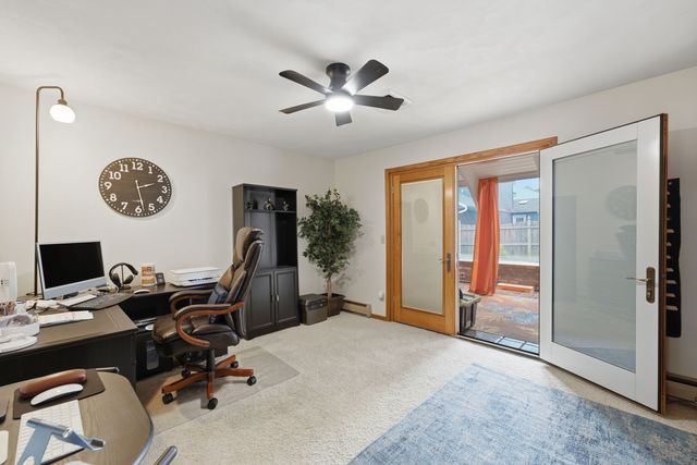 3707 77th Street Court, Moline, IL 61265