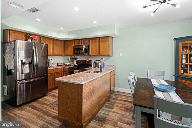 1374 BEECHDROP CT, Yardley, PA 19067