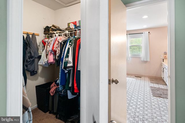 1374 BEECHDROP CT, Yardley, PA 19067