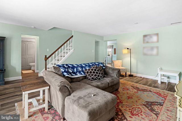 1374 BEECHDROP CT, Yardley, PA 19067