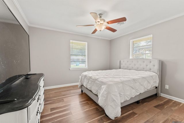 927 Robbie St, Denham Springs, LA 70726