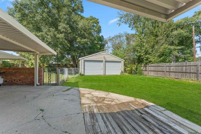 927 Robbie St, Denham Springs, LA 70726