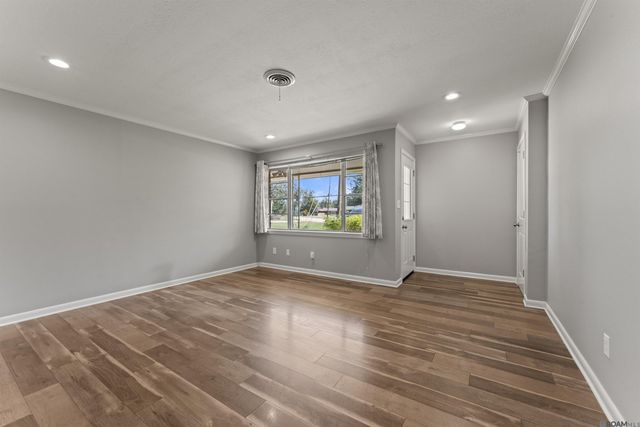 927 Robbie St, Denham Springs, LA 70726