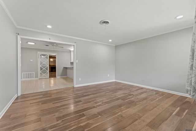 927 Robbie St, Denham Springs, LA 70726