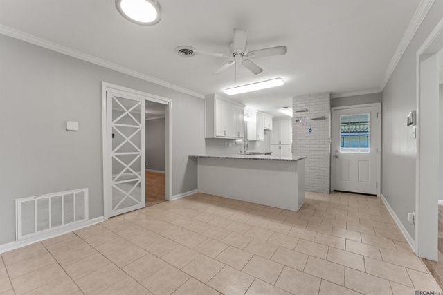 927 Robbie St, Denham Springs, LA 70726