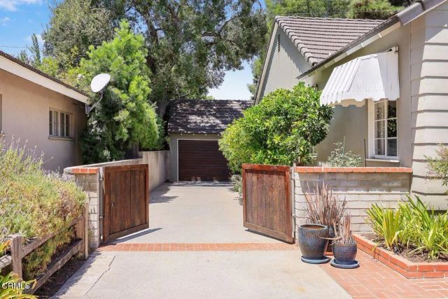 4821 Daleridge Road, La Canada Flintridge, CA 91011