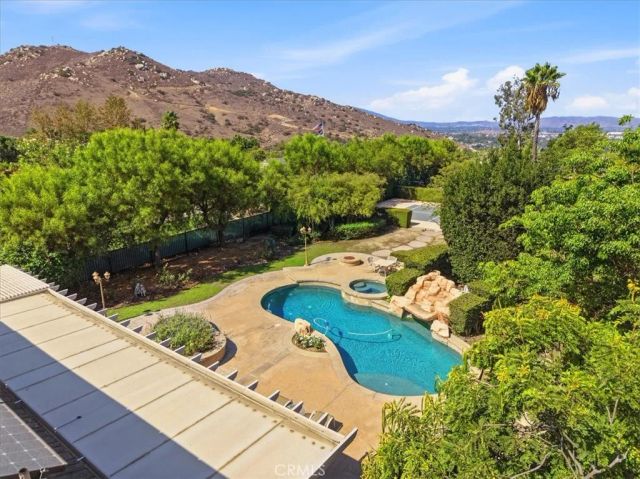 3170 Crestview, Norco, CA 92860