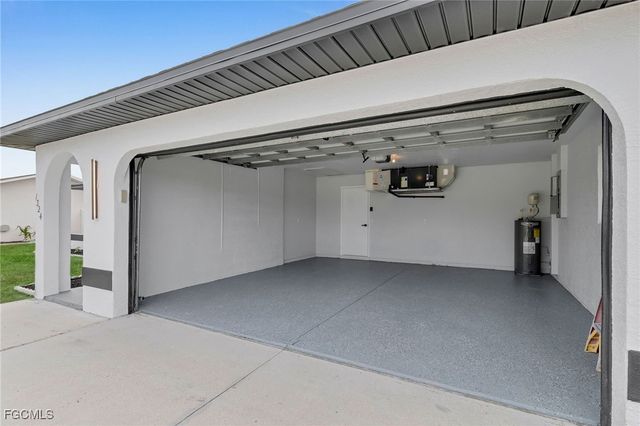 1324 SE 22nd TER, Cape Coral, FL 33990