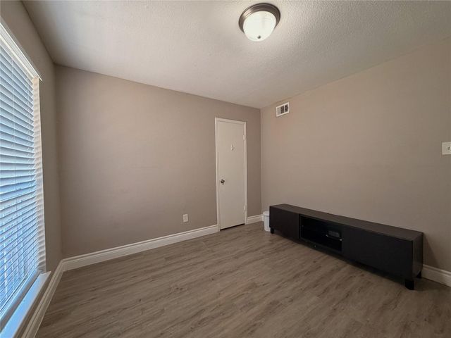 9201 Clarewood Drive 58, Houston, TX 77036