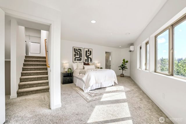3812 Whitman Avenue N, Seattle, WA 98103