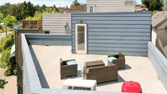 3812 Whitman Avenue N, Seattle, WA 98103