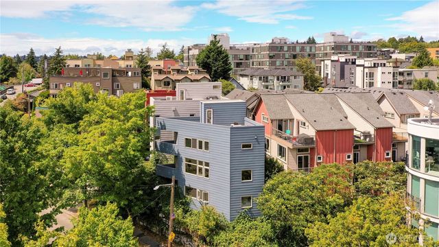 3812 Whitman Avenue N, Seattle, WA 98103