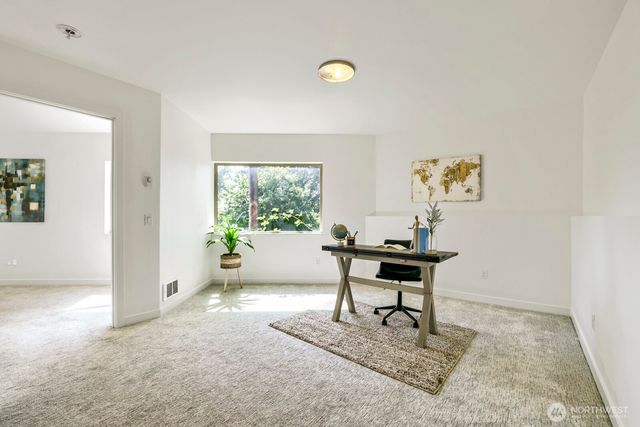3812 Whitman Avenue N, Seattle, WA 98103