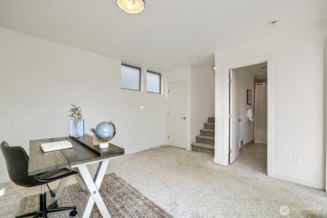 3812 Whitman Avenue N, Seattle, WA 98103