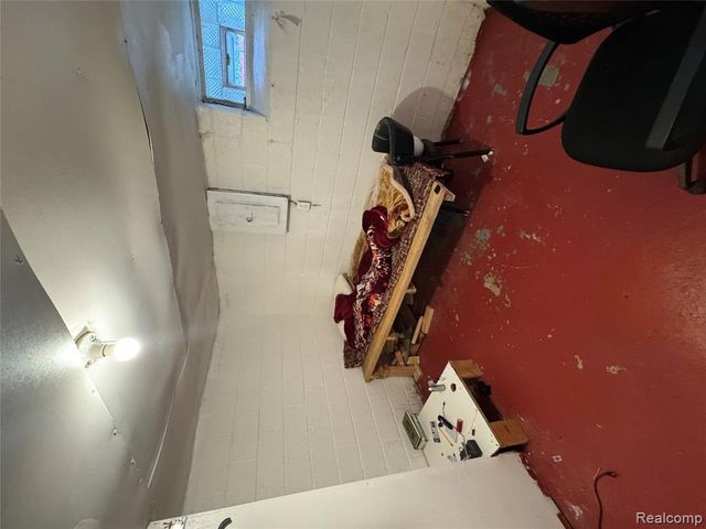 13469 Dwyer Street, Hamtramck, MI 48212