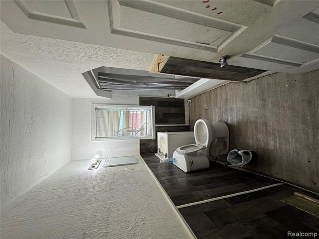 13469 Dwyer Street, Hamtramck, MI 48212