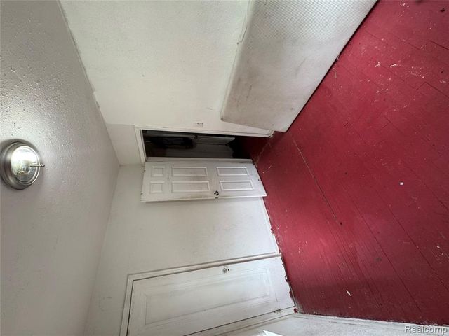 13469 Dwyer Street, Hamtramck, MI 48212