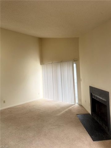 410 Surf Scoter CT, Virginia Beach, VA 23462
