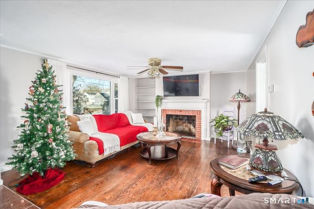 39 Cedar Lane, Cheshire, CT 06410