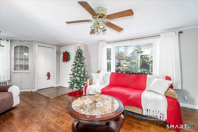 39 Cedar Lane, Cheshire, CT 06410