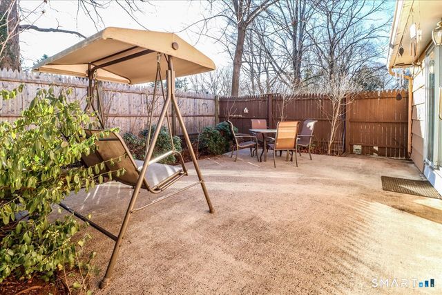 39 Cedar Lane, Cheshire, CT 06410