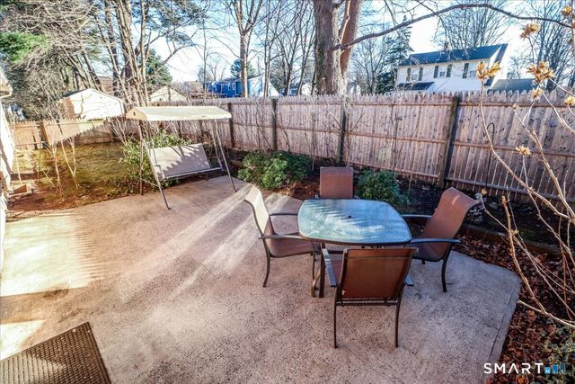 39 Cedar Lane, Cheshire, CT 06410