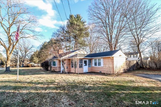 39 Cedar Lane, Cheshire, CT 06410