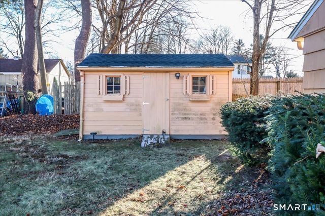 39 Cedar Lane, Cheshire, CT 06410