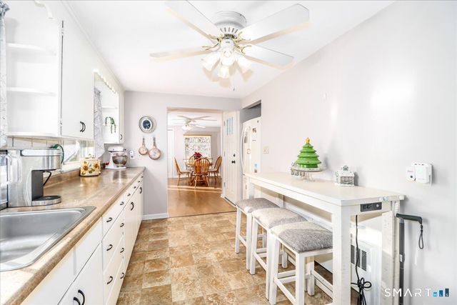 39 Cedar Lane, Cheshire, CT 06410