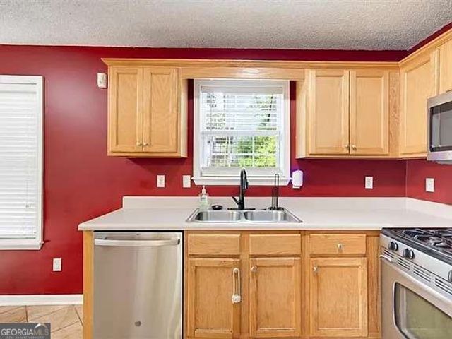 415 Willow Lane, Temple, GA 30179