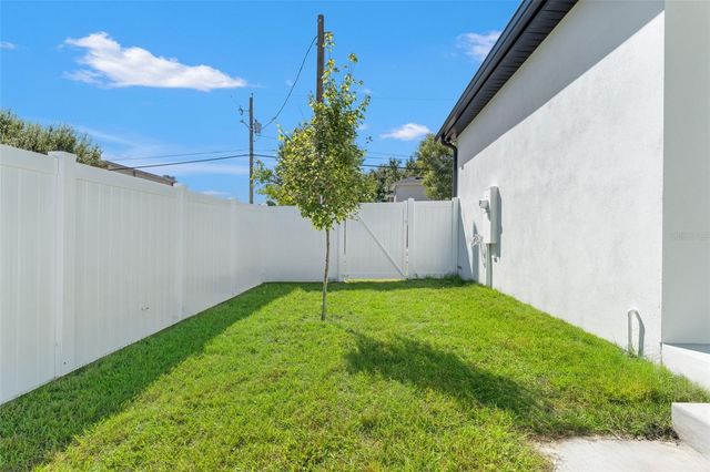 2901 N 21ST STREET, Tampa, FL 33605