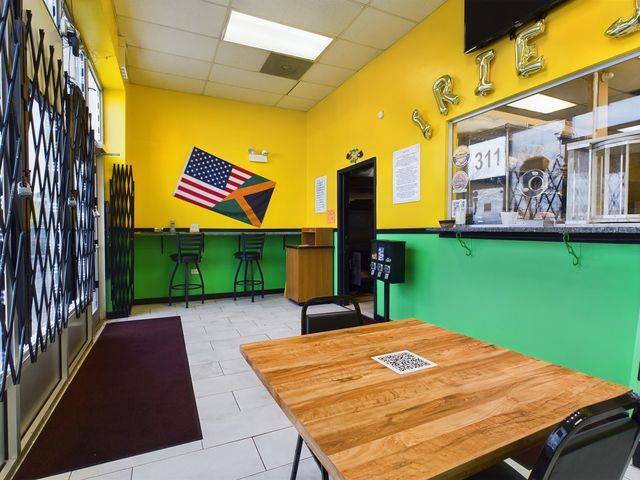 301 W 79th Street, Chicago, IL 60620