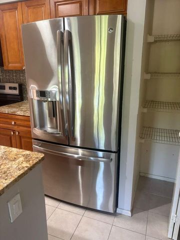 4783 Via Palm Lakes 120, West Palm Beach, FL 33417