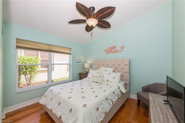 2438 Butterfly Palm DR, Naples, FL 34119