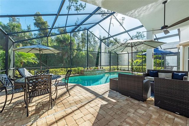 2438 Butterfly Palm DR, Naples, FL 34119
