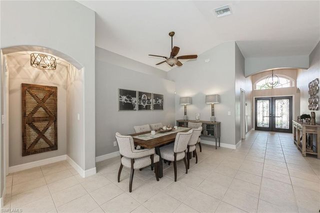 2438 Butterfly Palm DR, Naples, FL 34119