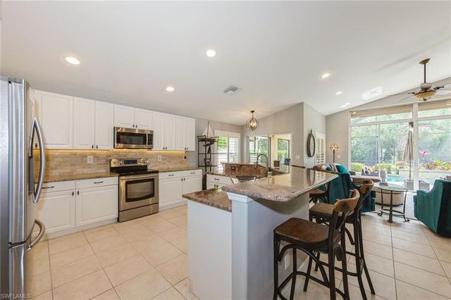 2438 Butterfly Palm DR, Naples, FL 34119